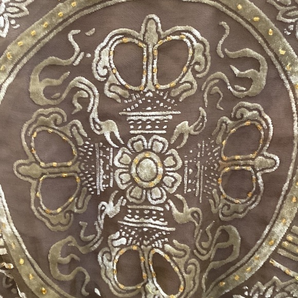 Hale Bob hunter green v neck top with purple lace detail. Size small. - Picture 11 of 14